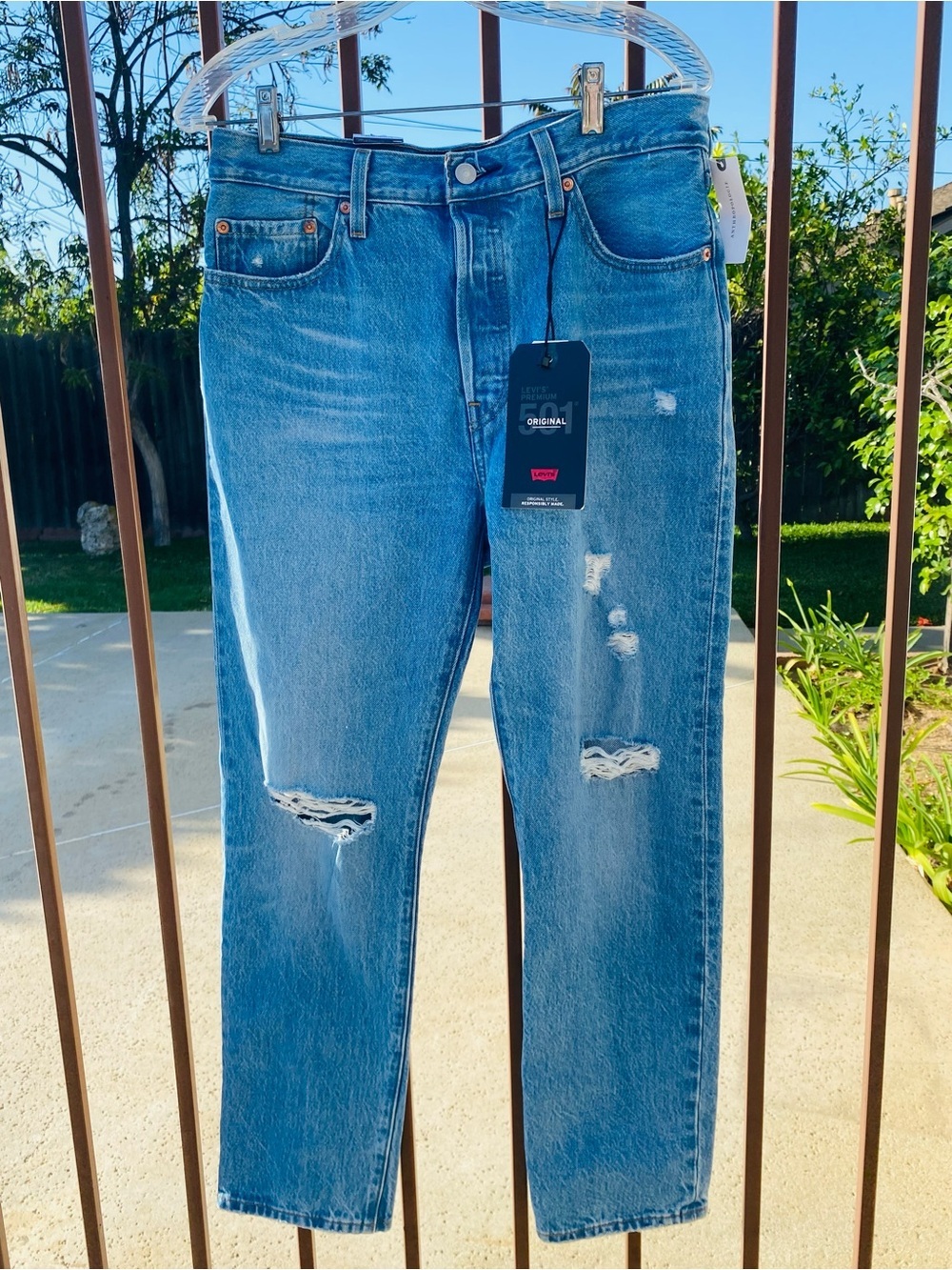 Levi’s Premium 501 Original Jeans High Rise Distressed Straight Leg NWT - Picture 11 of 13